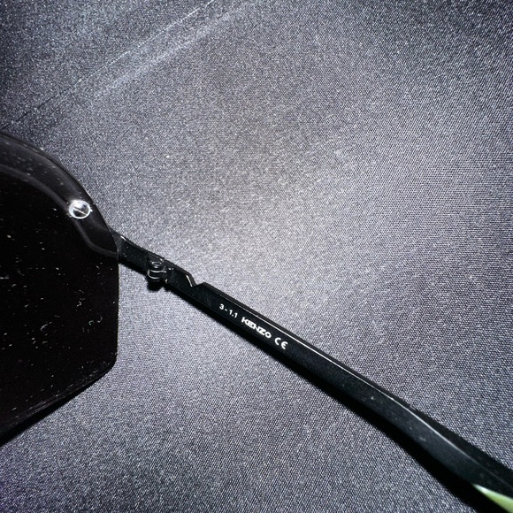 KENZO Mask Shield Sunglasses In Matte Black Smoke - Picture 4 of 6